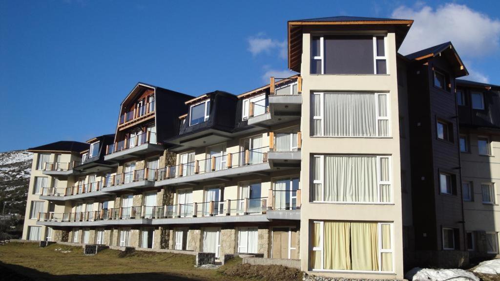 Latitud Catedral Departamentos Apartment San Carlos de Bariloche Exterior foto